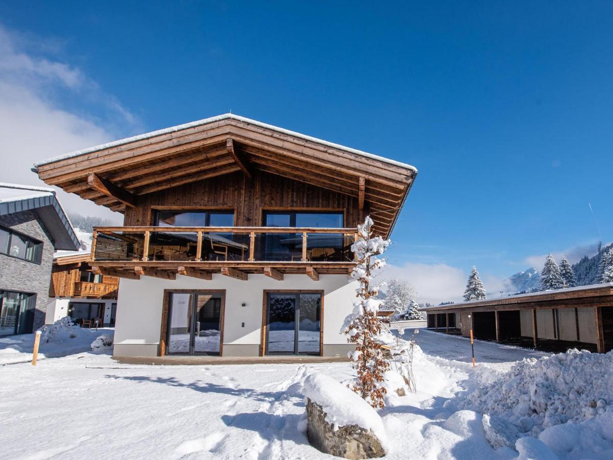 Apartment In Wald Im Pinzgau With A Carport Экстерьер фото
